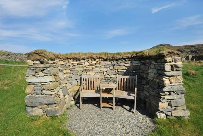 Tigh Bhisa Blackhouse Tolsta Chaolais Luaran gambar