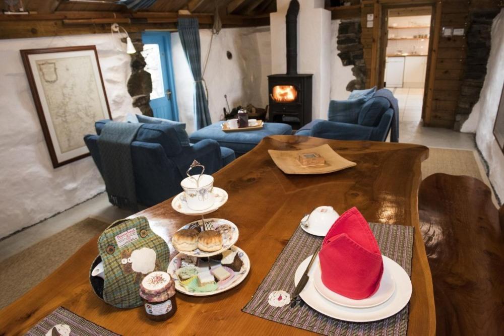 Tigh Bhisa Blackhouse Tolsta Chaolais Luaran gambar